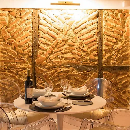 Charming Travessa Do Alcaide *